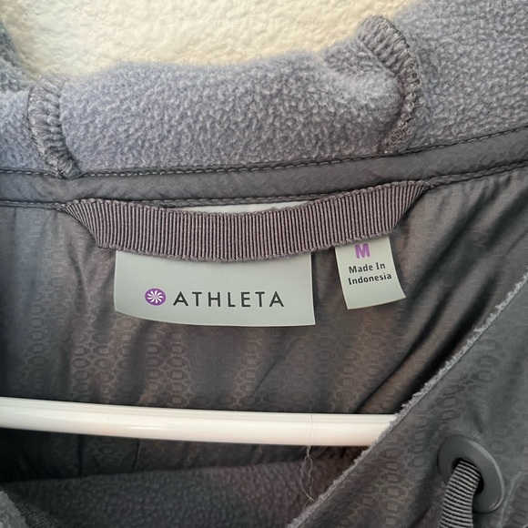 Athleta Down to Town sweatshirt jacket - Picture 4 of 5